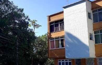 Imagem: O apartamento possui 1 Dormitório, 1 Banheiro, 2 Vagas na garagem