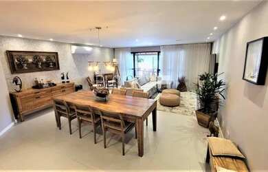 Imagem: O apartamento na cobertura possui 3 Dormitórios, 5 Banheiros