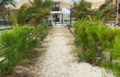 Imagem: A casa em condomínio possui 2 Dormitórios, 3 Banheiros, 1