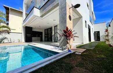 Imagem: A casa em condomínio possui 4 Dormitórios, 5 Banheiros, 4