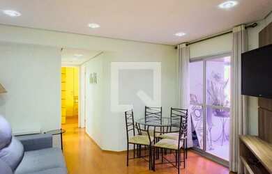 Imagem: O apartamento possui 2 Dormitórios, 1 Banheiro, 2 Vagas na