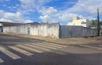 Imagem 2: BAIRRO SANTA MONICA 36,00 METROS DE FRENTE POR 24,00 METROS , ÁREA TOTAL...