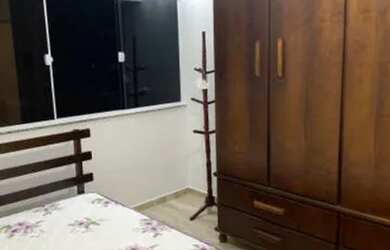 Imagem: A kitnet possui 1 Dormitório, 1 Banheiro, 1 Vaga na garagem