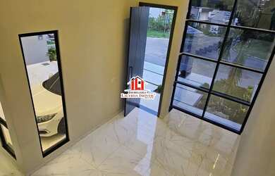 Imagem 3: Casa Duplex no Quinta das Marinas com 4 Suítes 2 com Closet Piscina com...