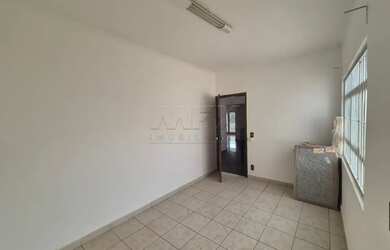 Imagem 11: Casa para locação ou venda com 4 quartos na Vila Universitária em Bauru...