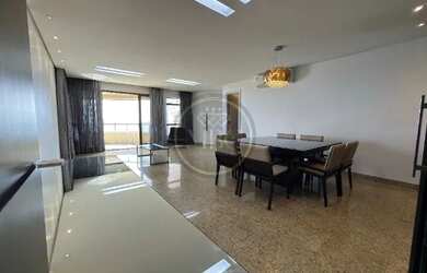 Imagem 2: Varandas do Rio Negro | 4 Suítes | Vista Deslumbrante