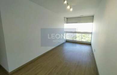 Imagem: O apartamento possui 2 Dormitórios, 2 Banheiros, 2 Vagas na