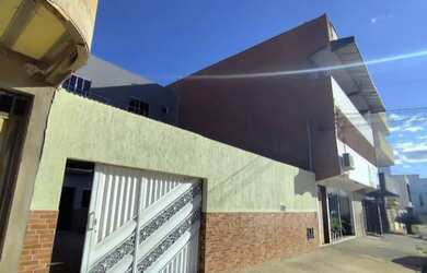 Imagem 2: Vendo Sobrado na Vila Militar QRJ 2 CONJUNTO 2 Setor Oeste