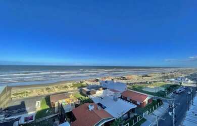 Imagem: O apartamento possui 2 Dormitórios, 2 Banheiros, 2 Vagas na