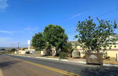 Imagem: O terreno possui 5.700m² de Área e está localizado em Sítios