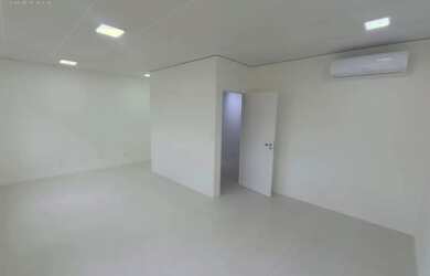 Imagem 5: Excelente sala comercial, localizada próximo a Vila Germânica