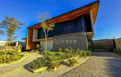 Imagem: A casa em condomínio possui 4 Dormitórios, 5 Banheiros, 5