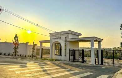 Imagem: O terreno possui 300m² de Área e está localizado em Jardim