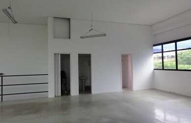 Imagem 11: Galpão para Locação em Barueri, Tamboré, 2 banheiros