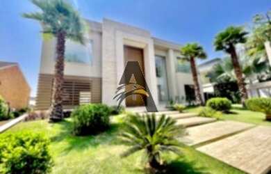 Imagem: O apartamento possui 5 Dormitórios, 5 Banheiros, 5 Vagas na