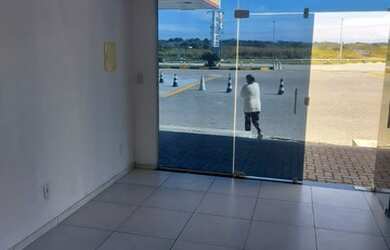 Imagem 2: Loja em Rodovia que vai de São Pedro para Búzios