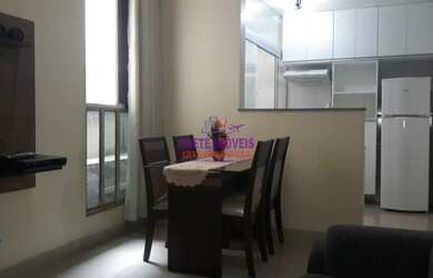 Imagem: O apartamento possui 2 Dormitórios, 1 Banheiro, 1 Vaga na garagem