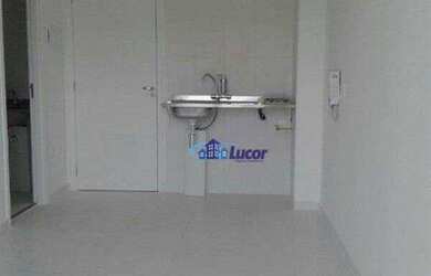 Imagem: Apartamento com 1 dormitório à venda, 33 m² por R$ 250.000,00