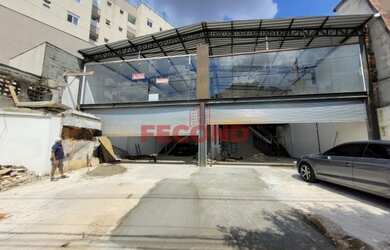 Imagem: O depósito possui 400m² de Área e está localizado em Vila