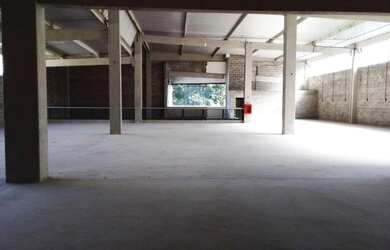 Imagem 11: Galpão para aluguel e venda possui 4570 metros quadrados - Itaipava - Petrópolis/RJ