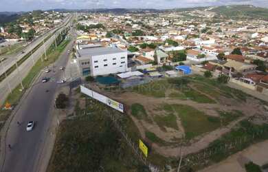 Imagem: O terreno está localizado em Alpes Suiços, Gravatá à venda