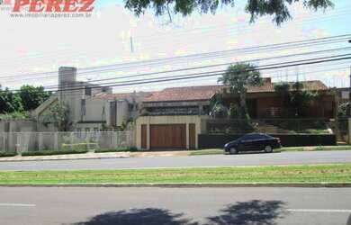 Imagem: O depósito possui 5 Vagas na garagem, 500m² de Área e está