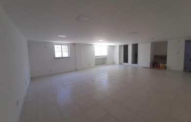 Imagem: O depósito possui 40m² de Área e está localizado em Pituba