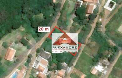 Imagem: O terreno possui 1.009m² de Área e está localizado em Jambeiro