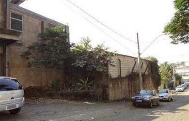 Imagem: O depósito à venda possui 5 Vagas na garagem e 4563m² de