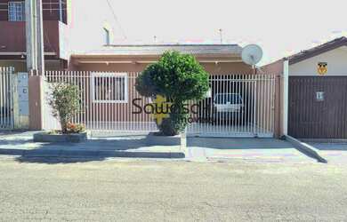 Imagem 2: Casa à venda no bairro Sítio Cercado - Curitiba/PR