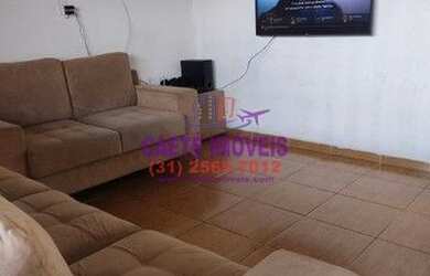 Imagem 1: EXCELENTE CASA. Varanda, 180m² de Área, 2 Vagas na garageme4 Dormitórios