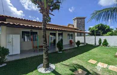 Imagem: A casa em condomínio possui 4 Dormitórios, 4 Banheiros, 3