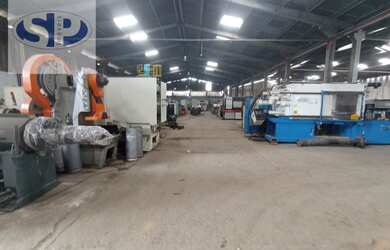 Imagem: O depósito possui 5011m² de Área e está localizado em Água