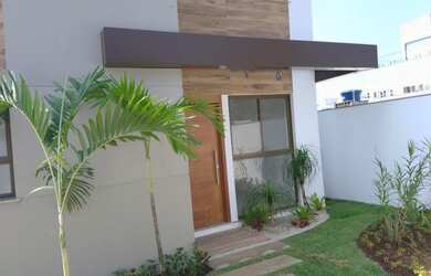 Imagem: A casa em condomínio possui 4 Dormitórios, 5 Banheiros, 3