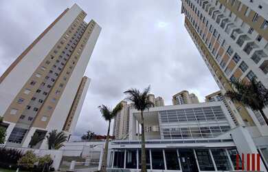 Imagem: O apartamento possui 2 Dormitórios, 2 Banheiros, 2 Vagas na