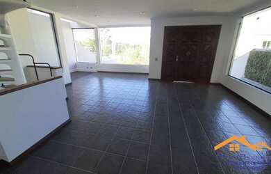 Imagem 8: LINDA CASA PARA LOCAÇÃO EM CONDOMINIO FECHADO DE ARUJA, CONFIRA