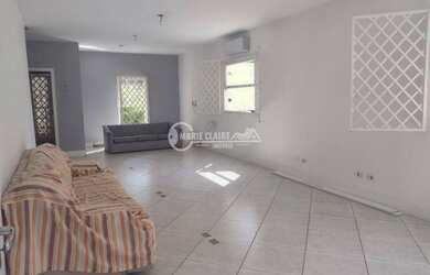 Imagem: O depósito possui 180m² de Área e está localizado em Vila