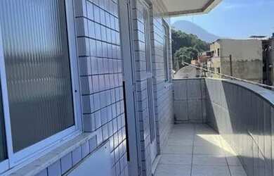 Imagem: O apartamento possui 2 Dormitórios, 1 Banheiro, 50m² de Área