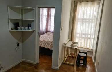 Imagem: O apartamento possui 1 Dormitório, 1 Banheiro, 36m² de Área