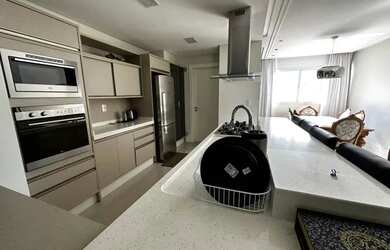 Imagem: O apartamento possui 3 Dormitórios, 4 Banheiros, 3 Vagas na