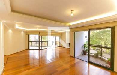 Imagem: O apartamento possui 4 Dormitórios, 4 Banheiros, 3 Vagas na