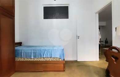 Imagem 13: Oportunidade Excepcional no Coração de Copa! Há uma quadra da praia..