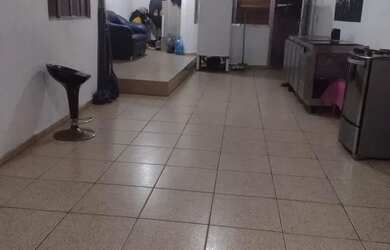 Imagem 2: Salão de festa. Churrasqueira