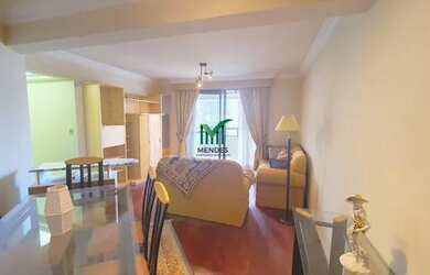 Imagem: O apartamento possui 3 Dormitórios, 1 Banheiro, 1 Vaga na garagem