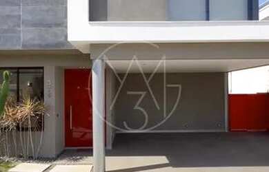 Imagem: A casa em condomínio possui 3 Dormitórios, 5 Banheiros, 4