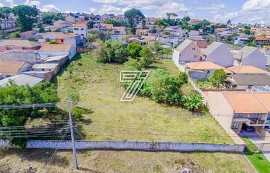 Imagem: O terreno possui 2.000m² de Área e está localizado em Bairro