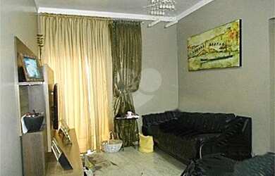 Imagem 2: 10 minutos para o Metrô. Varanda, Área de serviço, 98m² de Áreae2...