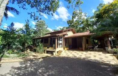 Imagem: A chácara possui 6400m² de Área e está localizado em Nova