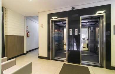 Imagem 10: Sala Comercial mobiliada, pronta para receber seu empreendimento no centro...