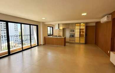 Imagem: O apartamento possui 3 Dormitórios, 3 Banheiros, 2 Vagas na